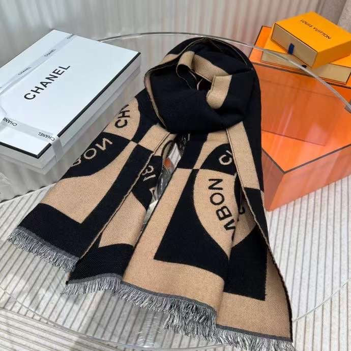 普通时尚款A咖围巾